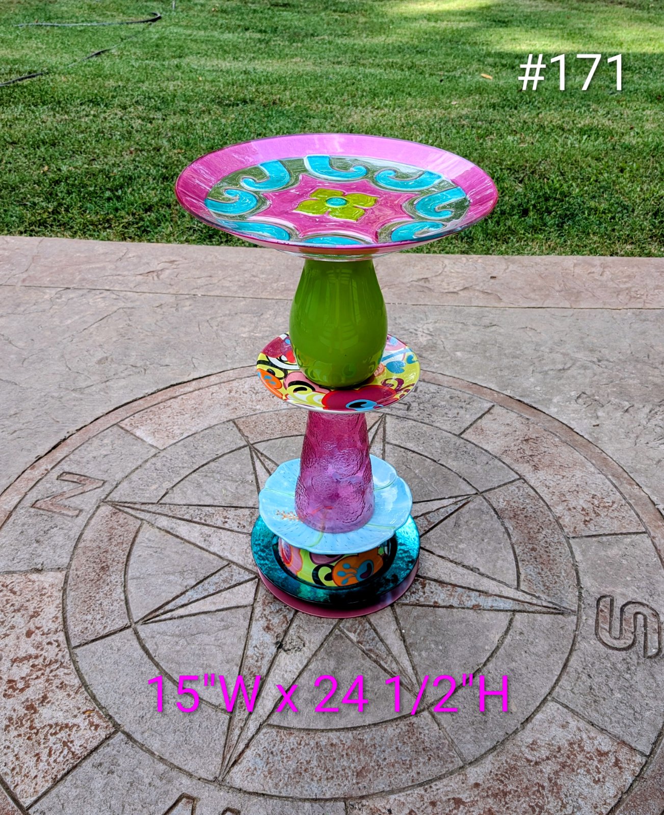 That 70s Birdbath No. 171 (1 of 1)